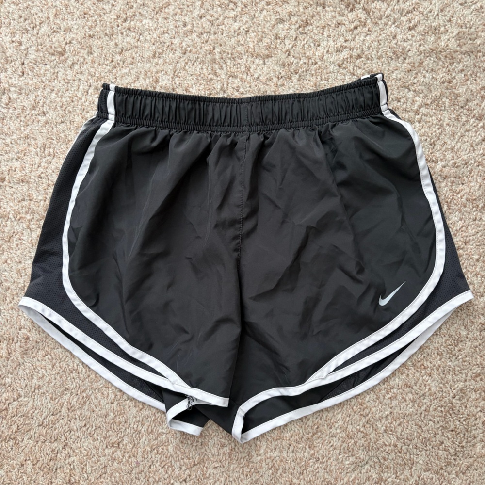 Nike Dri-Fit Tempo Running Shorts Grey